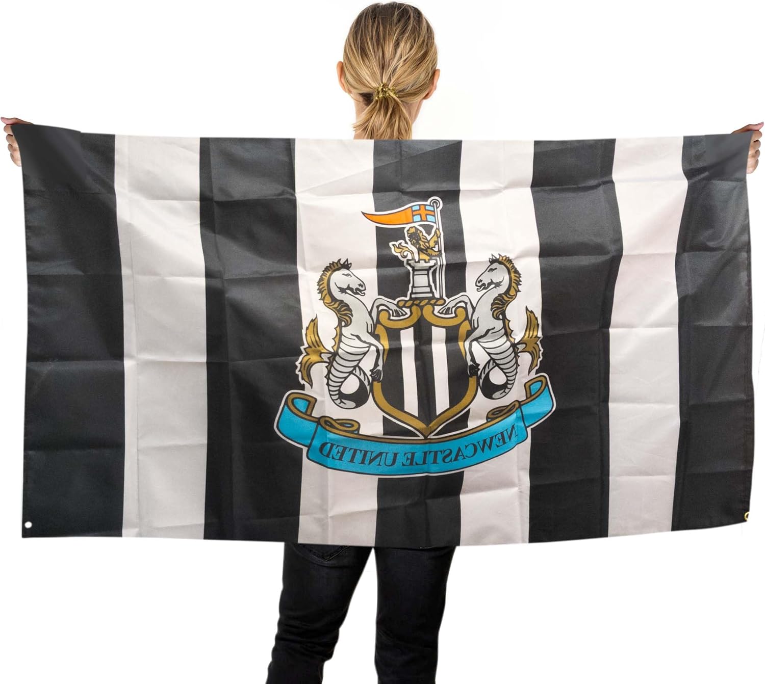 Hy-Pro Officially Licensed Newcastle United F.C. Crest Flag 5ft x 3ft – NUFC, Football Flag, Newcastle F.C., Newcastle United Merchandise, Newcastle United Gift - Image 2