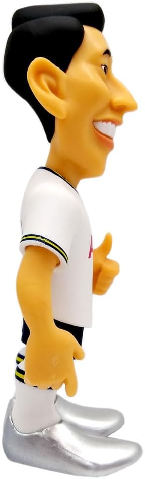 MINIX Bandai Tottenham Son Heung-Min Model | Collectable Son Heung-Min Figure In Tottenham Hotspur Shirt | Bandai Football Toys Range | Collect Your Favourite Football Figures And Teams - Image 4