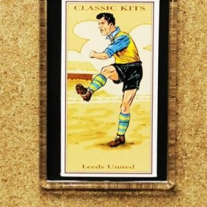 CLASSIC KITS Football Club Shirts card in fridge magnet - Leeds United FC