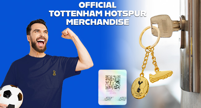 Tottenham Hotspur F.C. Keyring and Pin Badge Gift Set