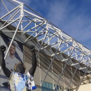 LEEDS UNITED: Keeping The Dream Alive... Just!: The Story Of Leeds United's 2021/2022 Season (Leeds United Season Reviews)