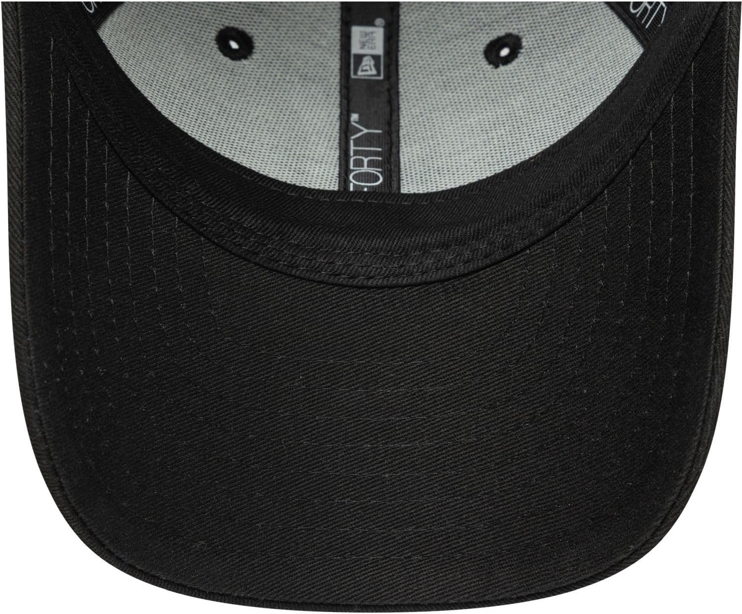 Liverpool Football Club, Official Merchandise, Youth, Kids, Core Logo Baseball Cap, Hat, Black - Image 5