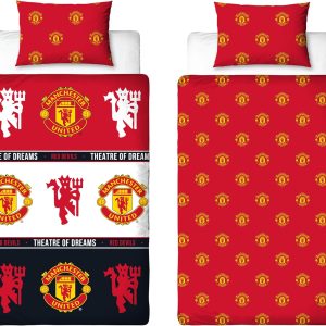 MANCHESTER UNITED FC Official Single Duvet Cover Set, Patch Design, Red Reversible 2 Sided Football Bedding Cover Official Merchandise Including Matching Pillow Case