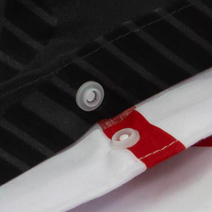 Eary open popper closing, makes washing sheets easy