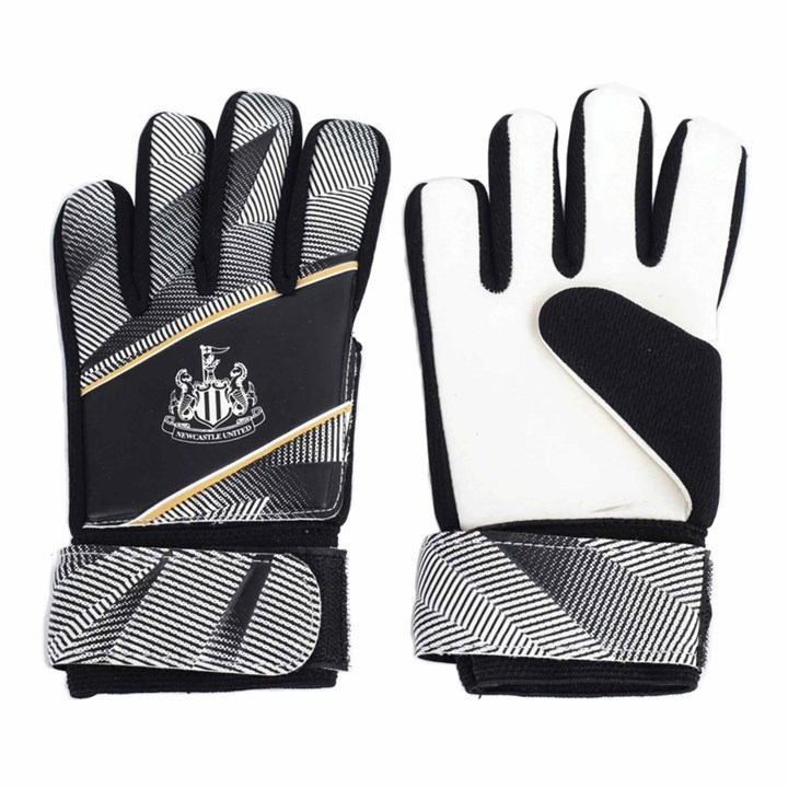 Newcastle United FC Fuse Goalkeeper Gloves - Size Junior