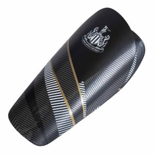 Newcastle United FC Fuse Slip in Shin Guards - Size Youth