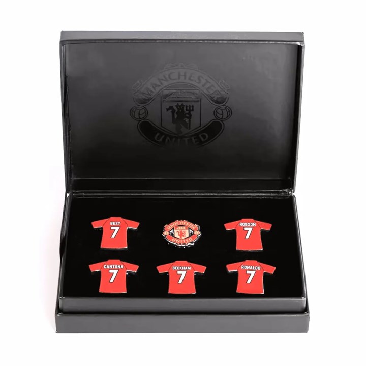 Manchester United FC Magnificent 7's Badge Set